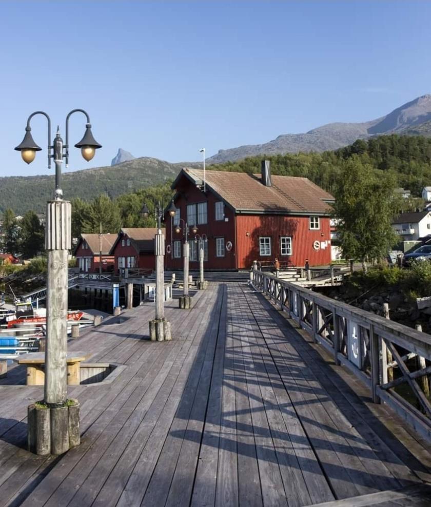 Koselig Leilighet I Narvik Sentrum 5 Soveplasser Gratis Parkering Og Gratis Internett Zewnętrze zdjęcie